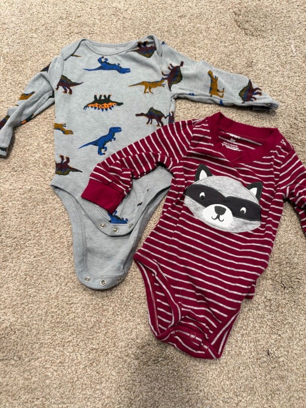 Baby Boy Bodysuit Lot 2 Old Navy Dinosaur 6-12M Carter's Raccoon 9M